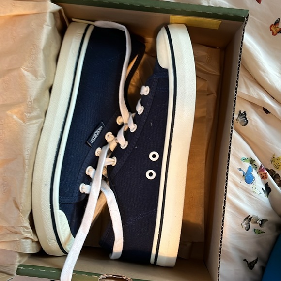 Keen Sneakers Elsa Lite Navy Size 8 - Picture 3 of 12